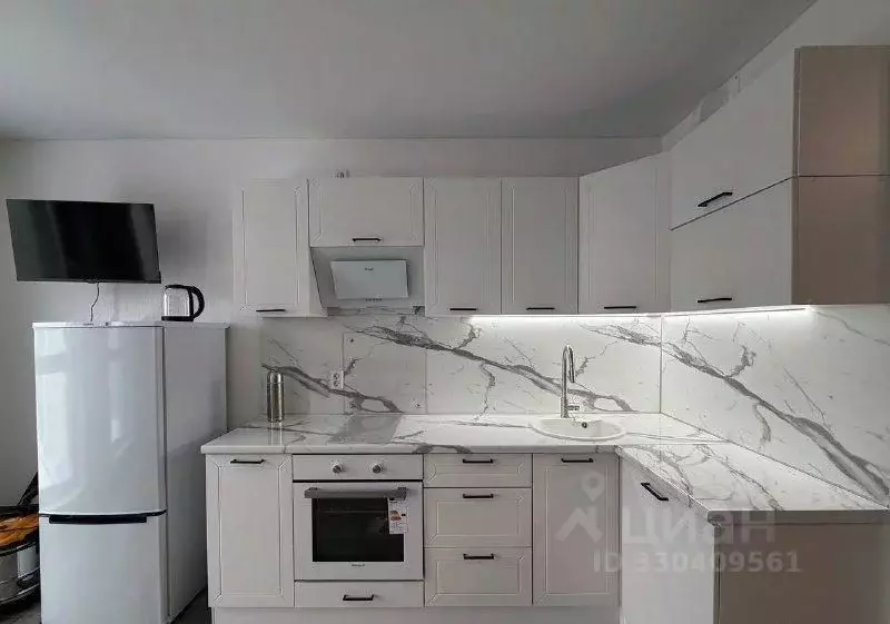 2-к кв. Челябинская область, Челябинск ул. Блюхера, 125Б (40.7 м) - Фото 2