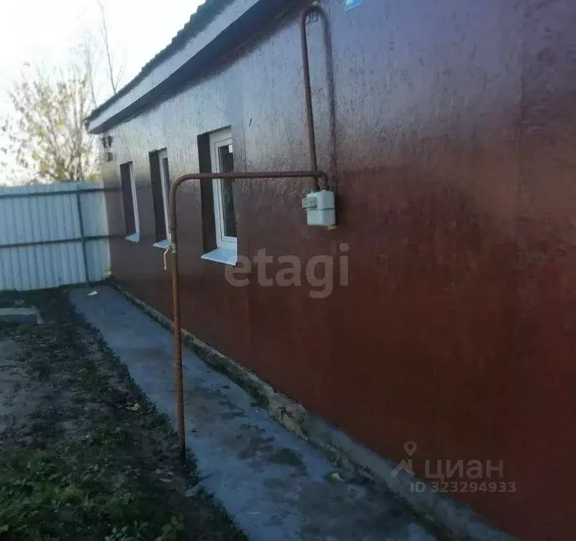 Дом в Калужская область, Износки с/пос, д. Алешня 25 (39 м) - Фото 1