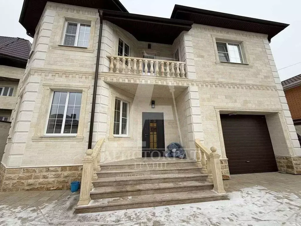 Дом в Ставропольский край, Пятигорск Интернациональный пер., 8 (291 м) - Фото 1