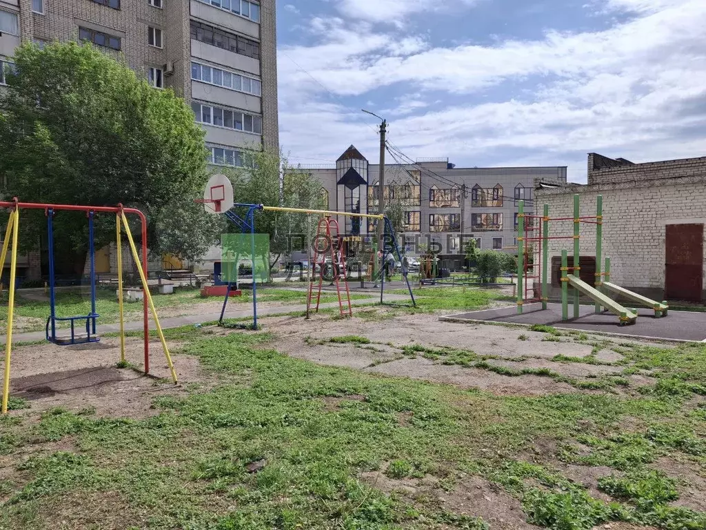 Доля в 2-к. квартире, 47 м, 1/9 эт. - Фото 1