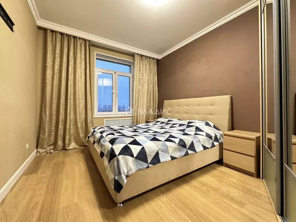 2-к кв. Санкт-Петербург ул. Передовиков, 9к2 (70.0 м) - Фото 1