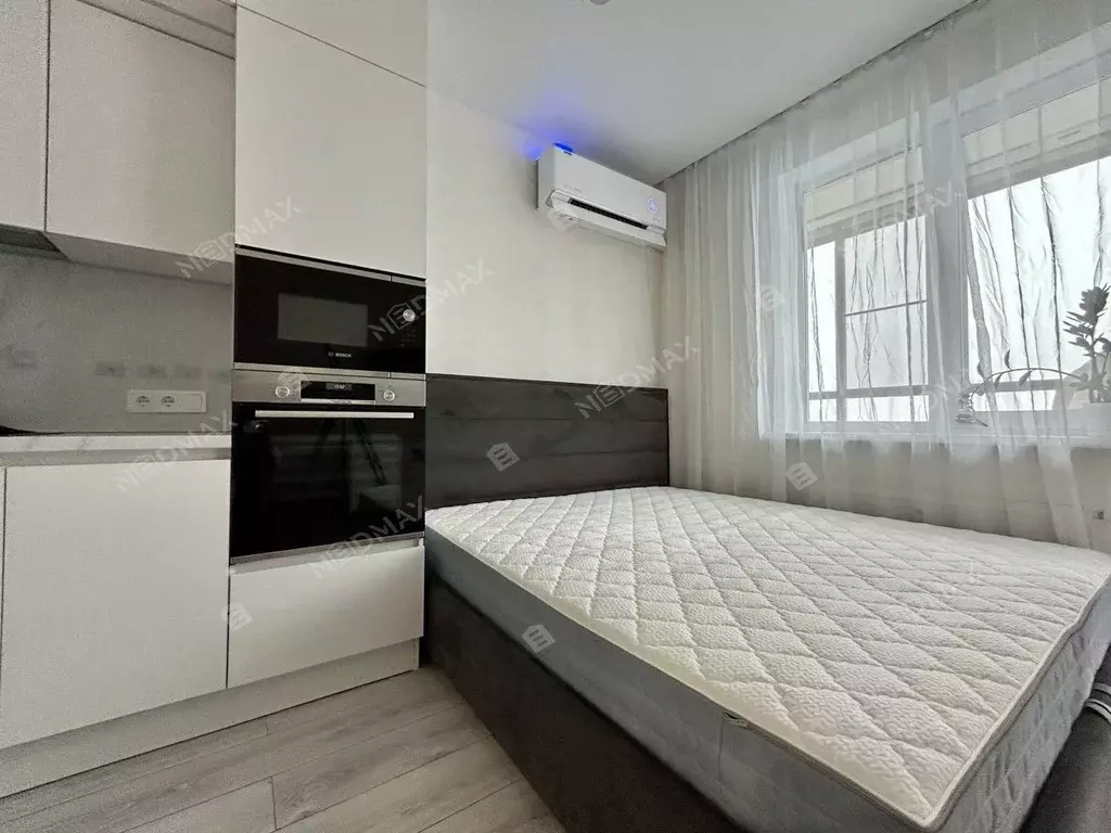 Студия Санкт-Петербург Октябрьская наб., 44 (30.0 м) - Фото 1