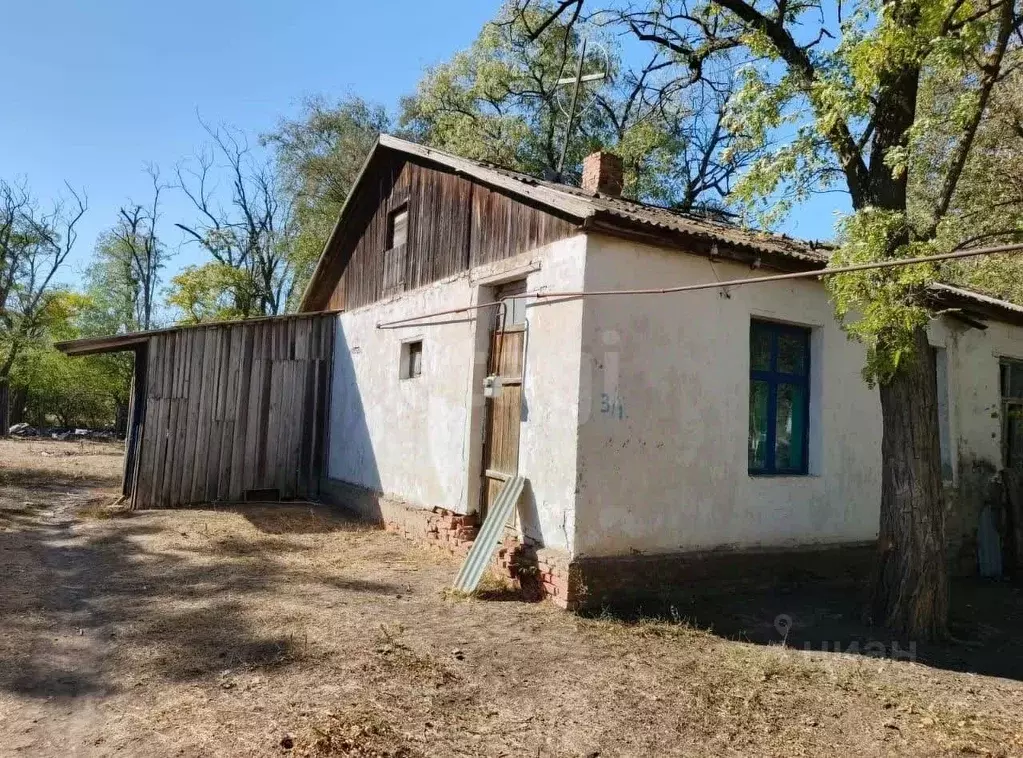 Дом в Калмыкия, Городовиковск 2 мкр, 7 (76 м) - Фото 0