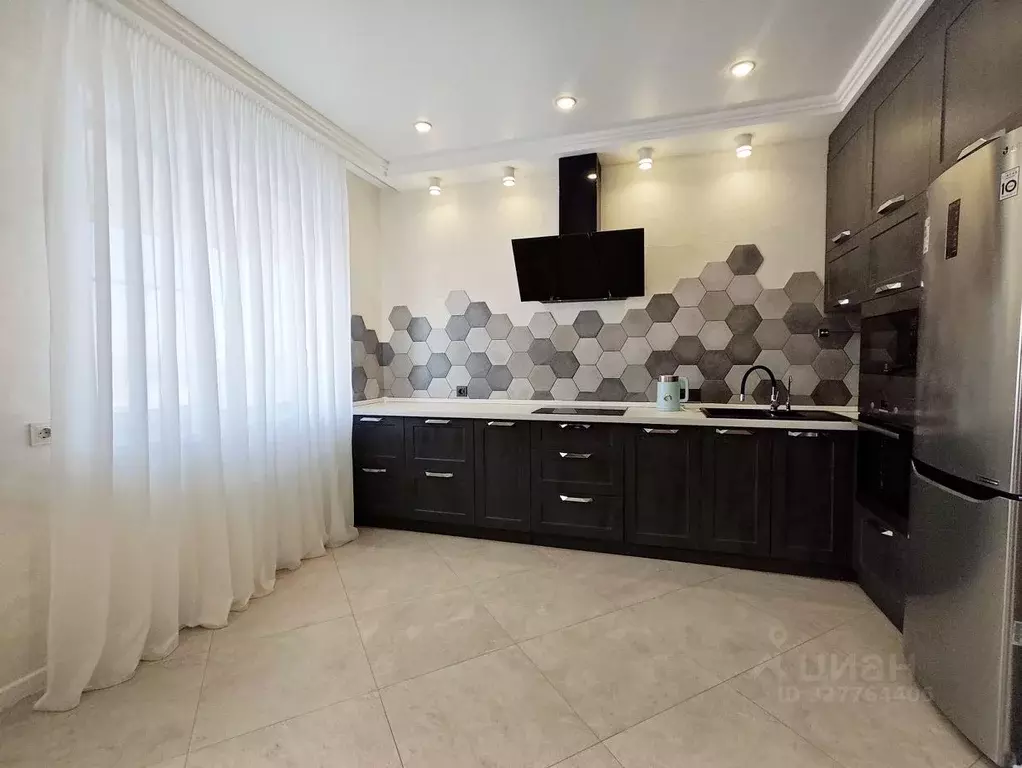 1-к кв. Пензенская область, Пенза ул. Плеханова, 14 (64.0 м) - Фото 1