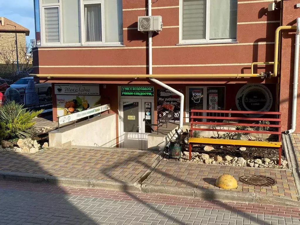 Помещение свободного назначения в Севастополь просп. Античный, 26к4 ... - Фото 1