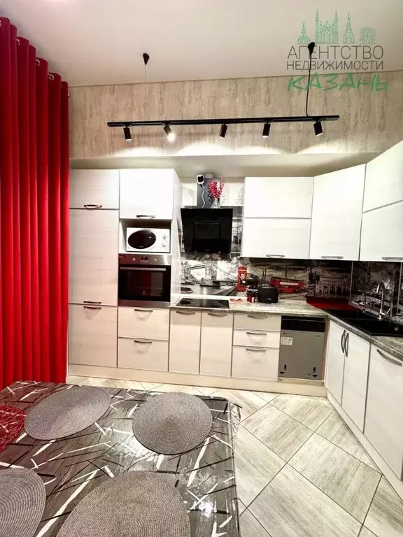 3-к кв. Татарстан, Казань ул. Максимова, 37Б (77.6 м) - Фото 1