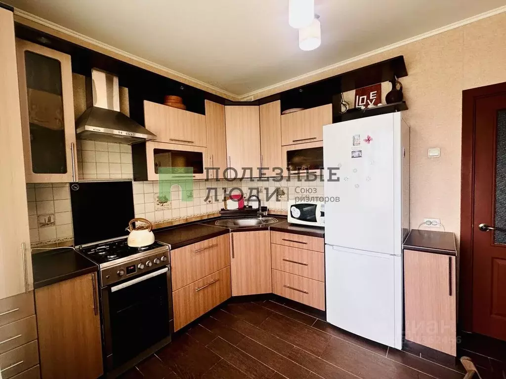 2-к кв. Орловская область, Орел Раздольная ул., 35 (60.1 м) - Фото 1