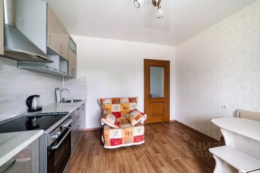 1-к кв. Амурская область, Благовещенск Театральная ул., 1 (46.0 м) - Фото 2