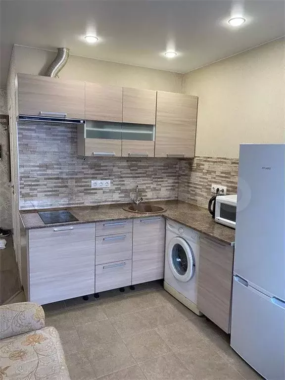 Квартира-студия, 32 м, 2/9 эт. - Фото 1