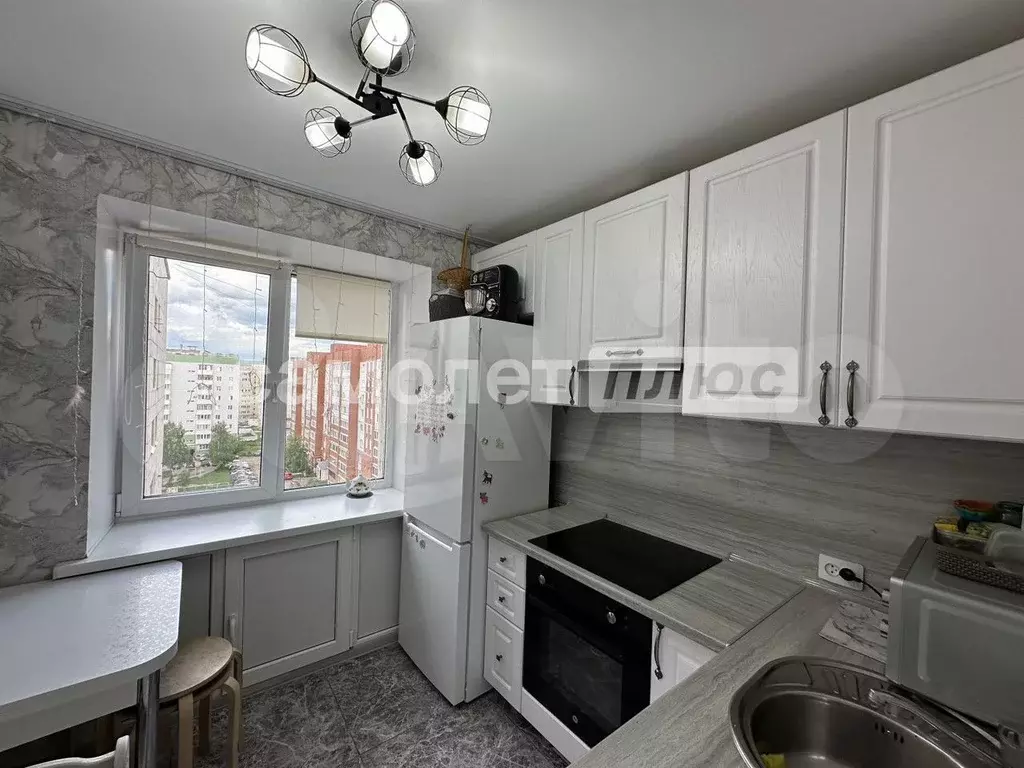 1-к. квартира, 31,3 м, 8/9 эт. - Фото 0