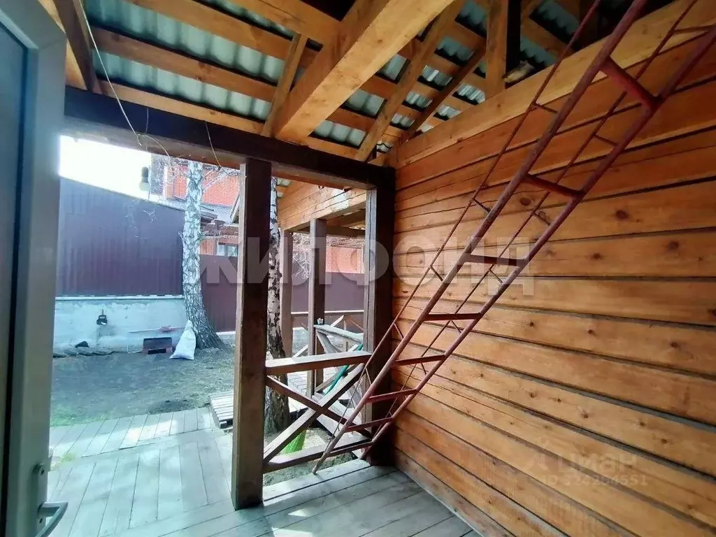 Дом в Новосибирская область, Бердск Светлая ул. (160 м) - Фото 1