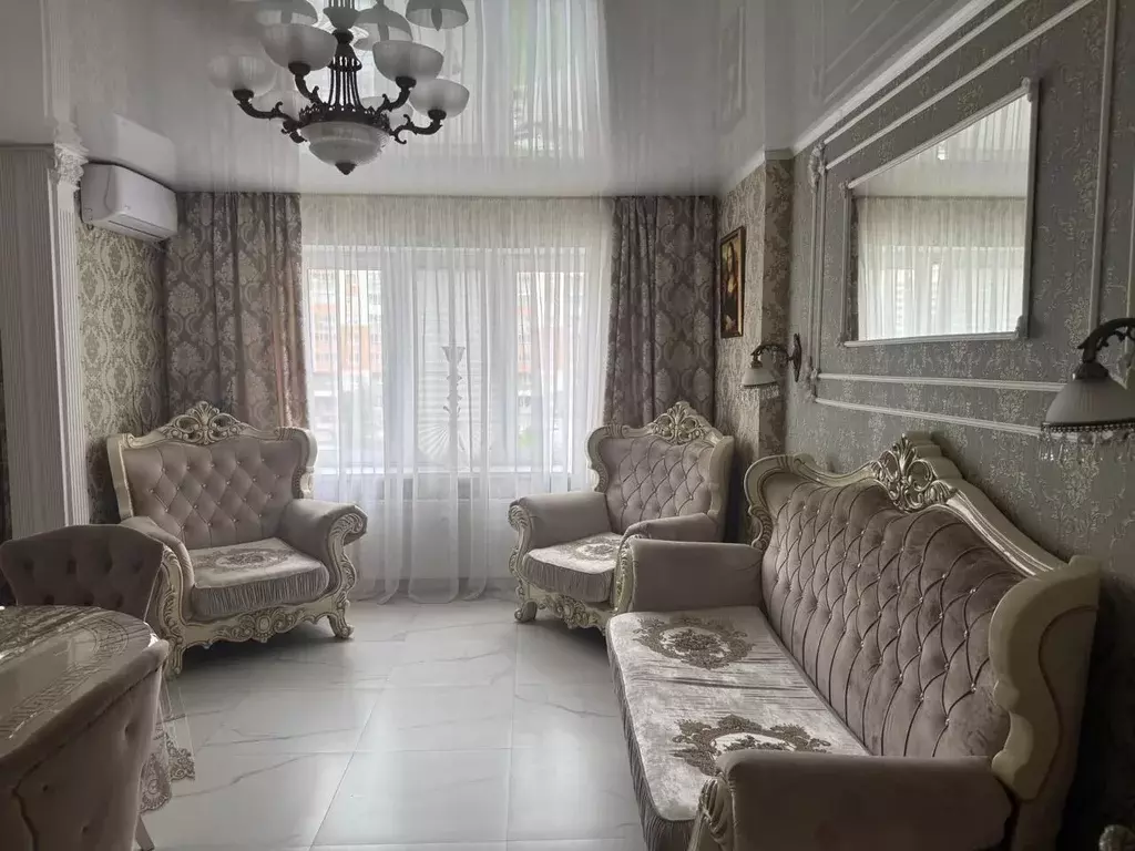 3-к кв. Ленинградская область, Мурино Всеволожский район, бул. ... - Фото 1