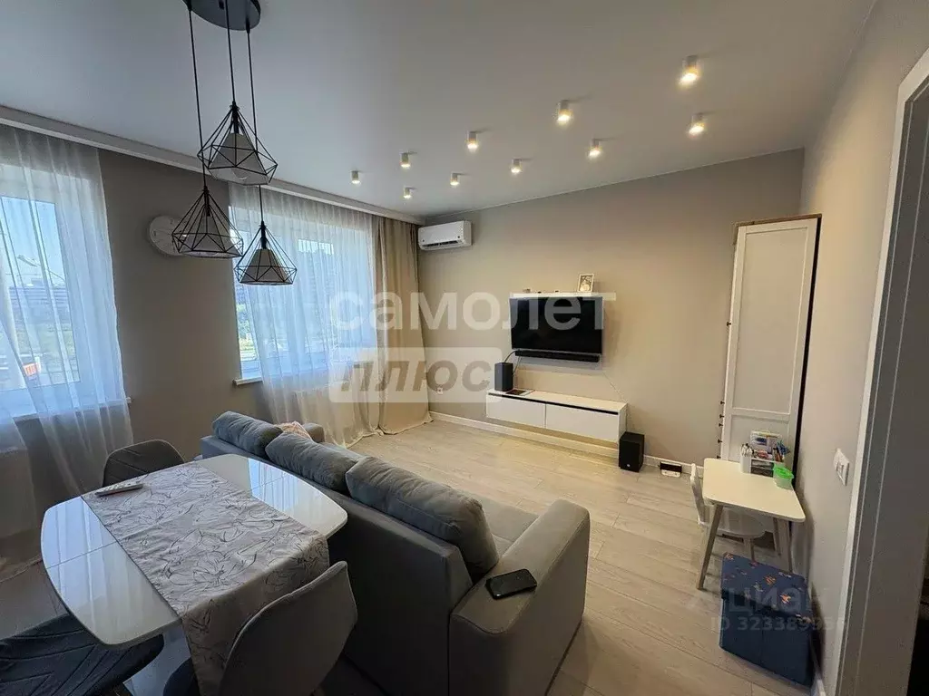 1-к кв. Тюменская область, Тюмень ул. Мельникайте, 2к8 (49.1 м) - Фото 1