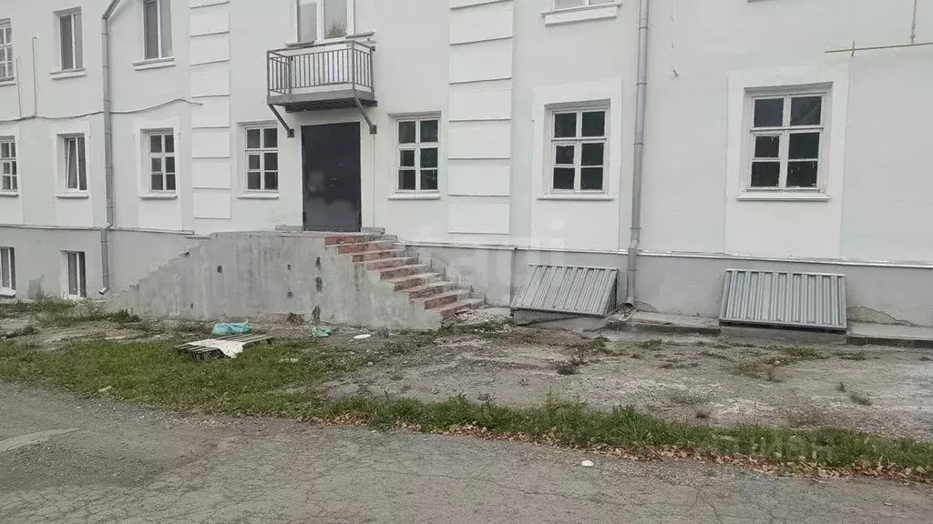 Торговая площадь в Свердловская область, Кушва Центральная ул., 2А (80 ... - Фото 2