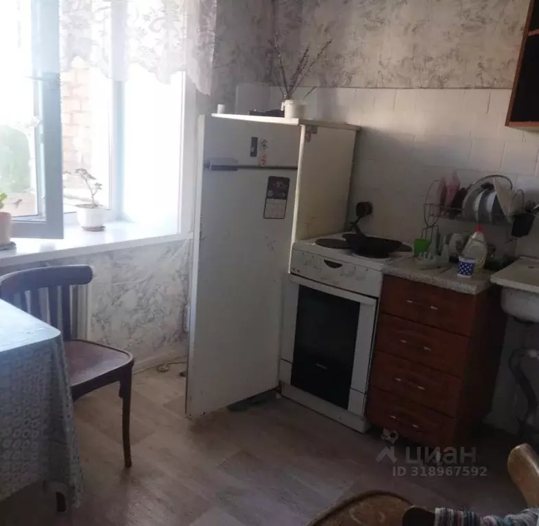 1-к кв. Иркутская область, Иркутск Спартаковская ул., 4 (35.0 м) - Фото 0