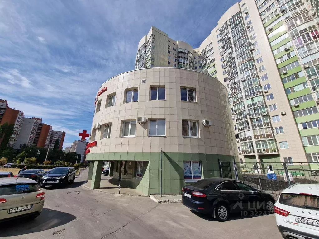 Помещение свободного назначения в Воронежская область, Воронеж бул. ... - Фото 1