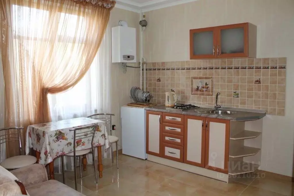 1-к кв. Крым, Ялта ул. Тренева, 3 (20.0 м) - Фото 0
