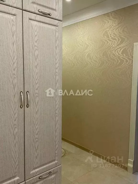 3-к кв. Владимирская область, Ковров Еловая ул., 98 (100.0 м) - Фото 1