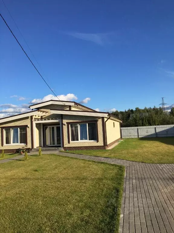 Дом в Ленинградская область, Всеволожский район, Бугровское городское ... - Фото 2