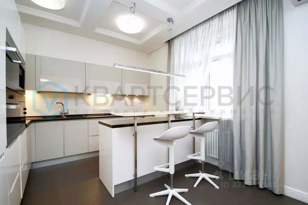 4-к кв. Омская область, Омск ул. Сазонова, 33 (180.0 м) - Фото 2