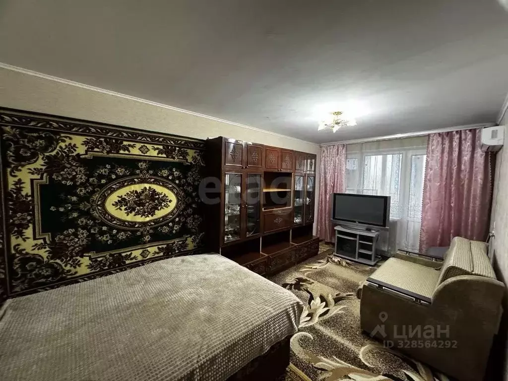 1-к кв. Крым, с. Ленинское ул. Ленина, 58 (33.2 м) - Фото 1