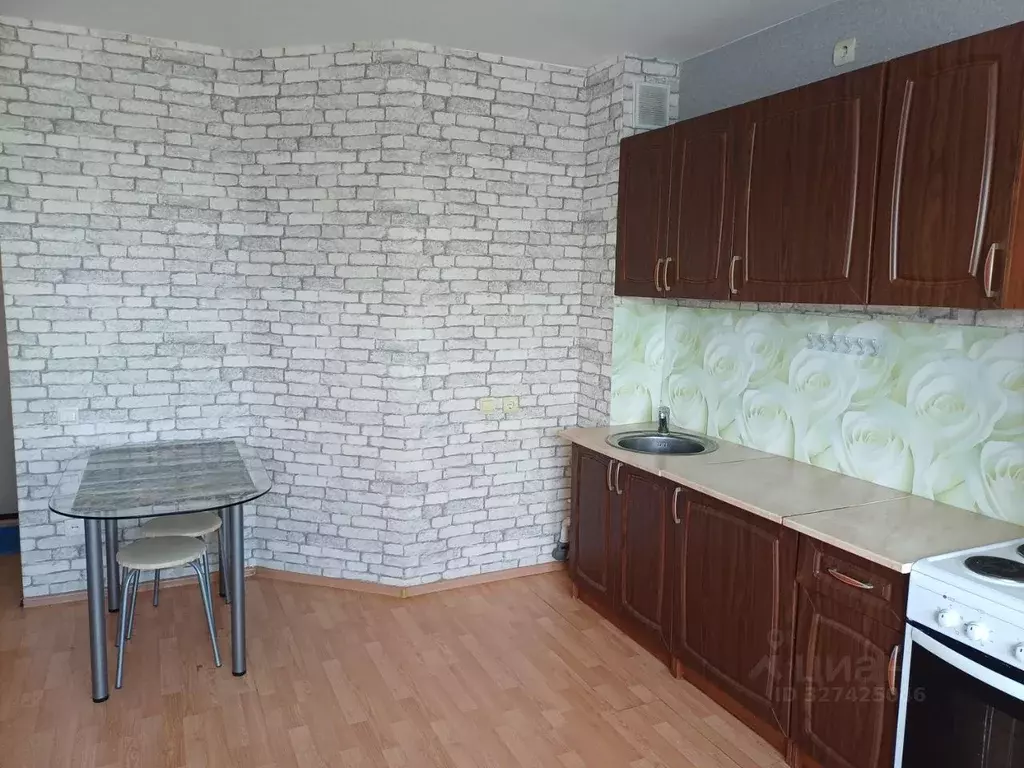 Студия Челябинская область, Челябинск ул. Петра Столыпина, 7 (24.0 м) - Фото 2