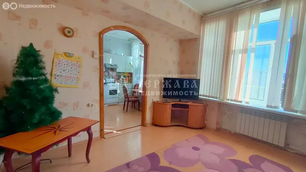 2-комнатная квартира: Юрга, улица Леонова, 19 (59 м) - Фото 0