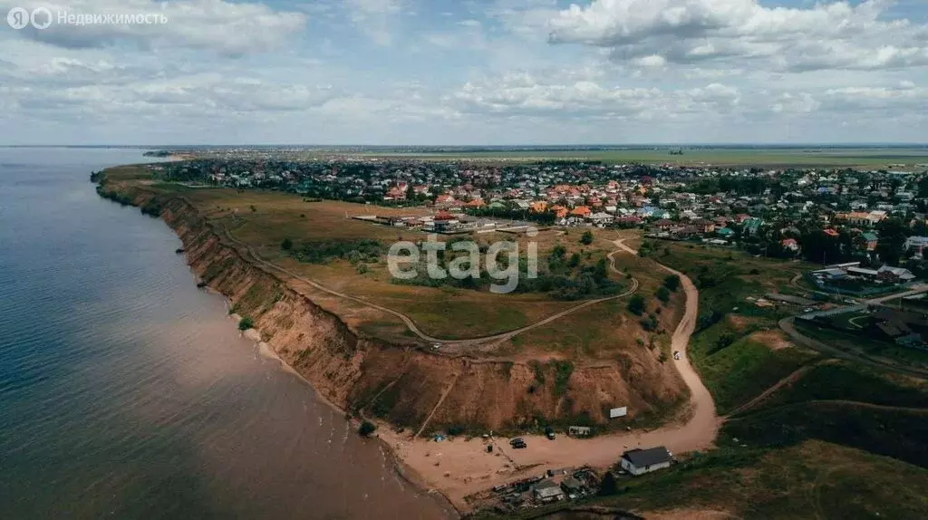 Участок в село Ягодное, Советская улица (10 м) - Фото 0