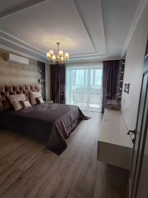 3-к. квартира, 100 м, 9/9 эт. - Фото 0