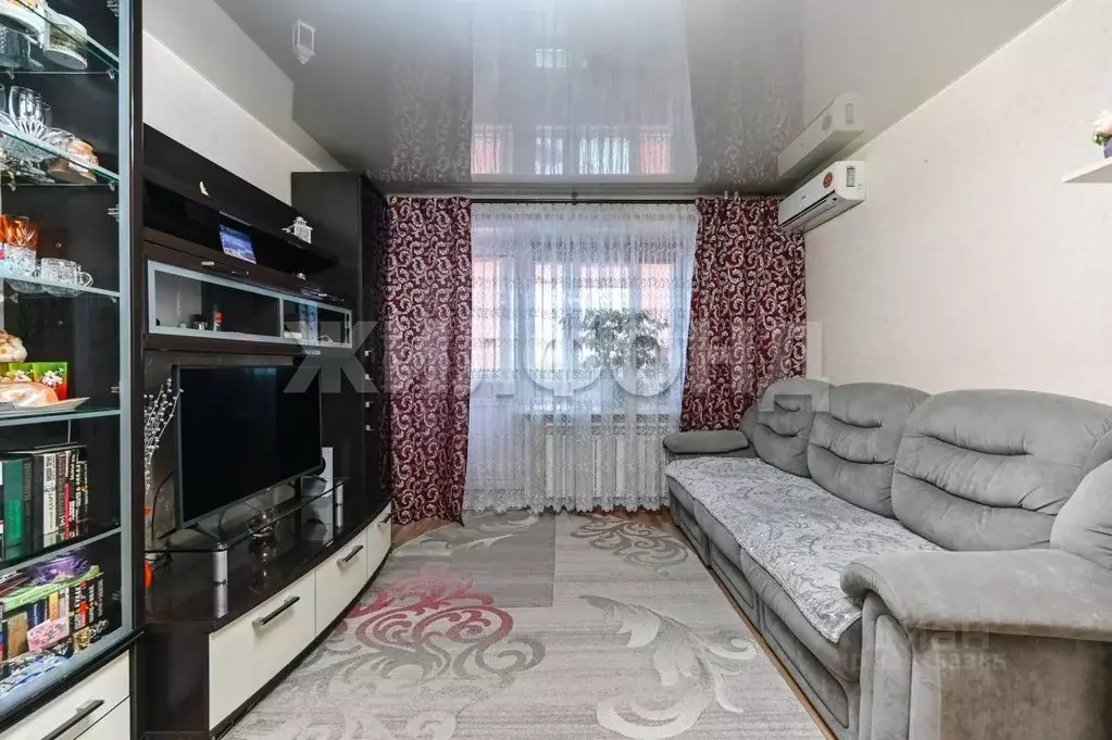 Студия Алтайский край, Барнаул ул. Эмилии Алексеевой, 65 (27.7 м) - Фото 1