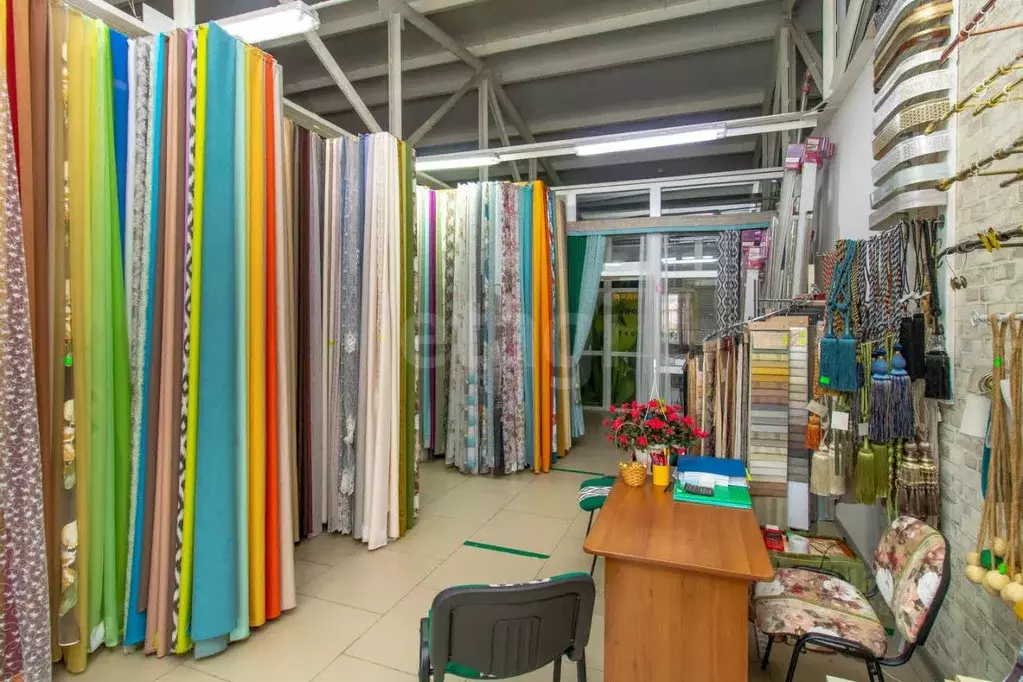 Помещение свободного назначения в Свердловская область, Тавда ул. ... - Фото 1