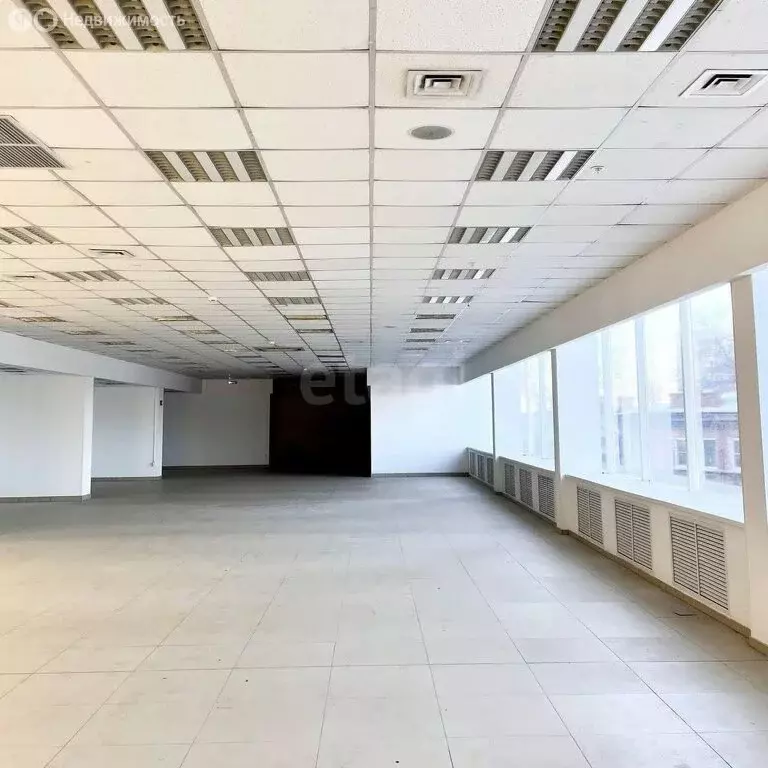 Помещение свободного назначения (1500 м) - Фото 1