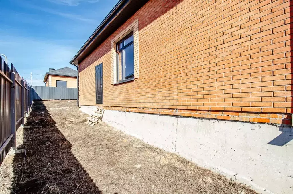 Дом в Ростовская область, Аксайский район, Большелогское с/пос, пос. ... - Фото 1