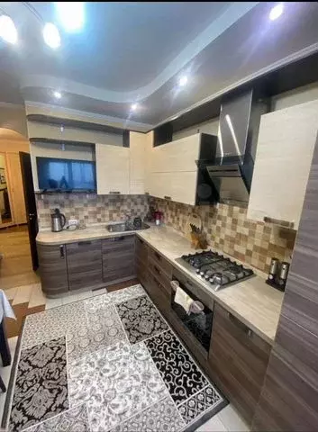 2-к. квартира, 55 м, 3/9 эт. - Фото 0