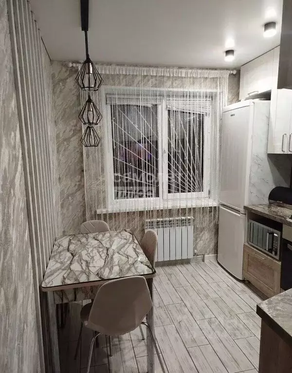 2-к кв. Курская область, Курск просп. Дружбы, 24 (64.4 м) - Фото 1