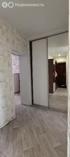2-комнатная квартира: Бердск, улица Островского, 174 (48 м) - Фото 1