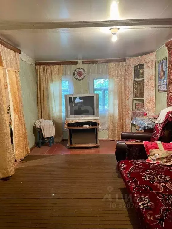 Дом в Белгородская область, Новооскольский муниципальный округ, с. ... - Фото 1