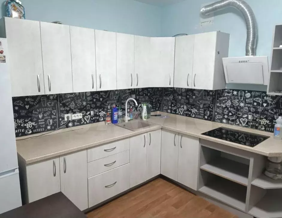 1-к. квартира, 40 м, 17/19 эт. - Фото 0