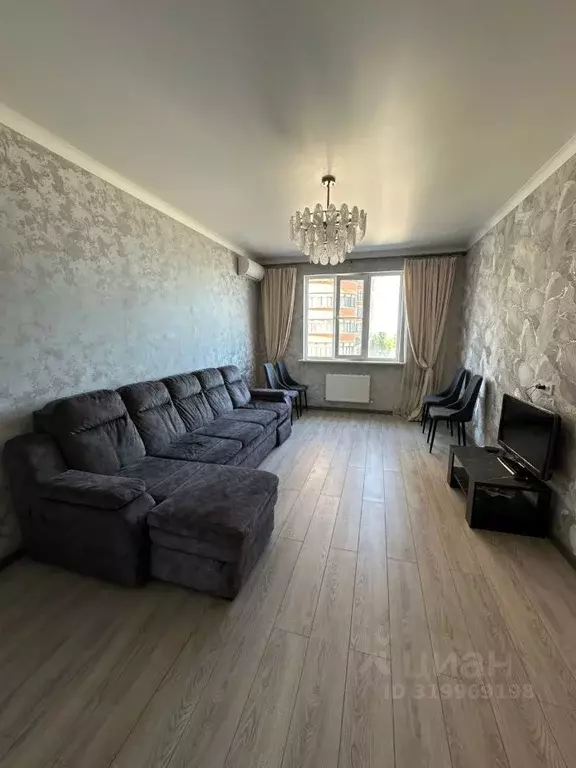 3-к кв. Дагестан, Махачкала ул. Времена Года, 15 (80.0 м) - Фото 0
