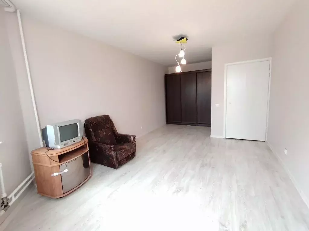 1-к кв. Московская область, Дмитров ДЗФС мкр, 44 (37.0 м) - Фото 1