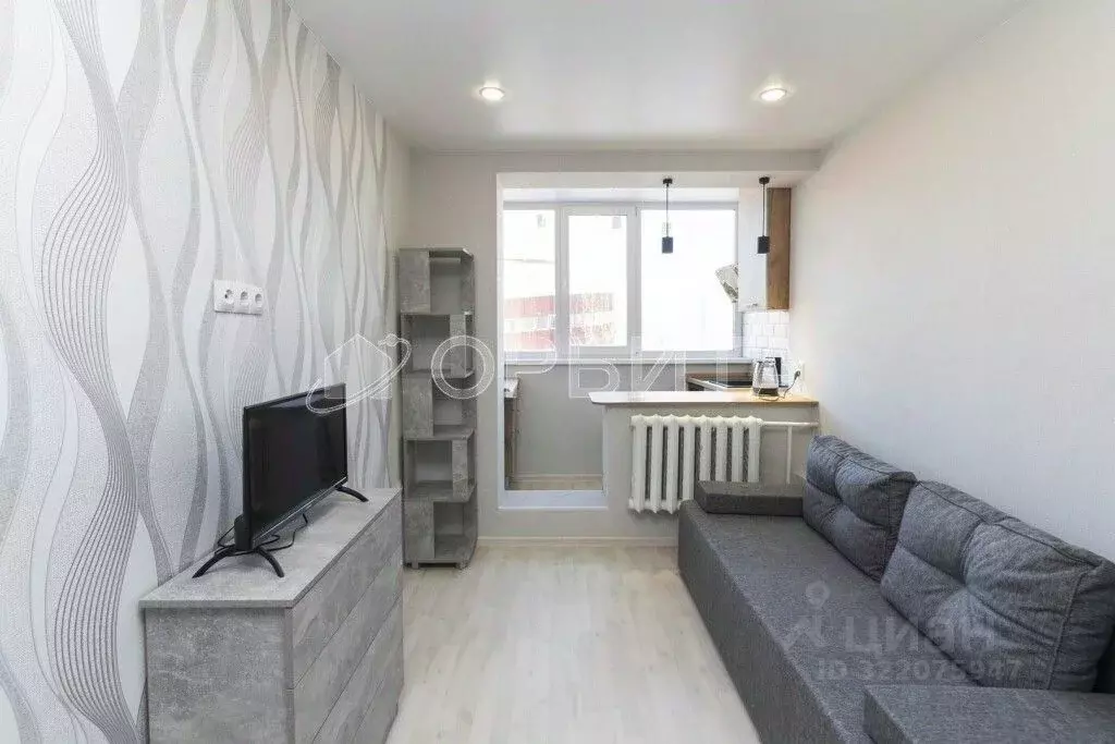 Студия Тюменская область, Тюмень ул. 30 лет Победы, 75 (18.0 м) - Фото 1