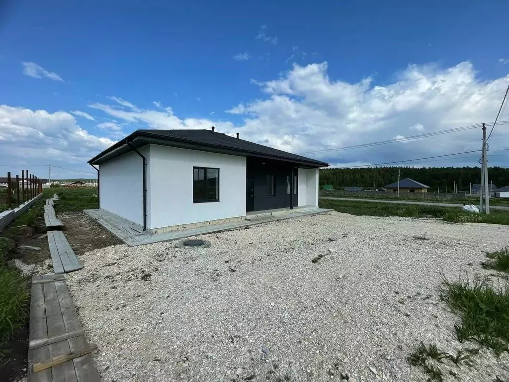 Дом в Свердловская область, Полевской городской округ, с. Косой Брод ... - Фото 1