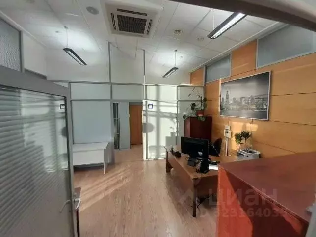 Помещение свободного назначения в Челябинская область, Челябинск ул. ... - Фото 2