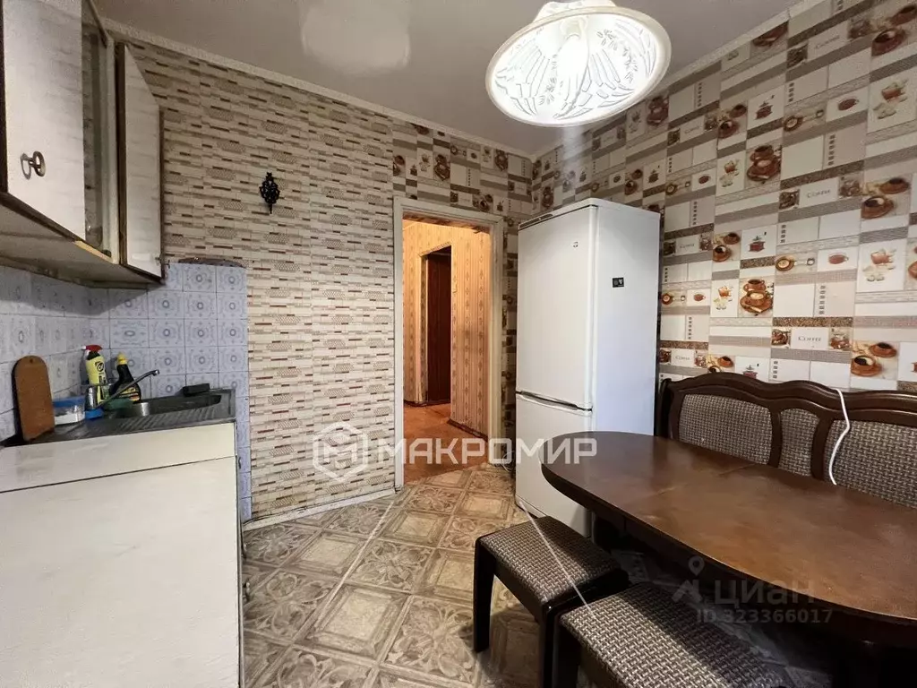 2-к кв. Челябинская область, Челябинск ул. 40-летия Победы, 8 (53.0 м) - Фото 2