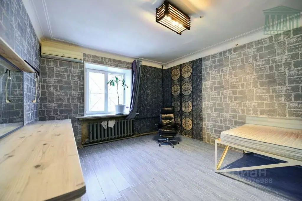 3-к кв. Хабаровский край, Хабаровск Ленинградская ул., 13В (83.1 м) - Фото 0