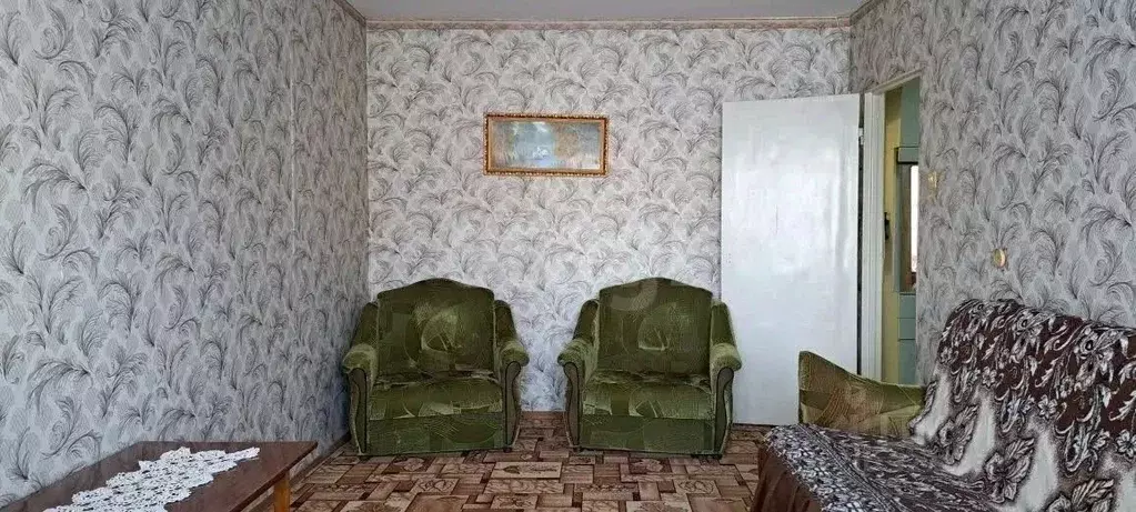 3-к кв. Чувашия, Ядрин ул. Некрасова, 16 (64.2 м) - Фото 1