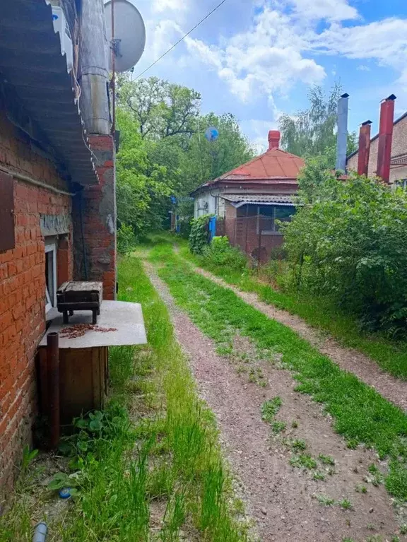 2-к кв. Ростовская область, Новочеркасск Комитетская ул. (70.0 м) - Фото 1