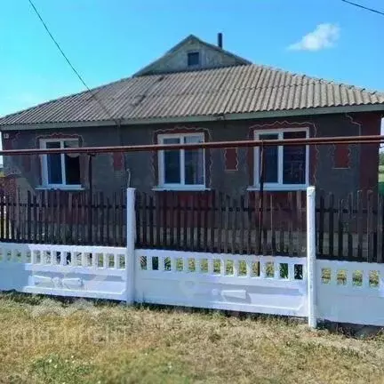 Дом в Крым, Раздольненский район, Ручьевское с/пос, с. Федоровка ул. ... - Фото 1