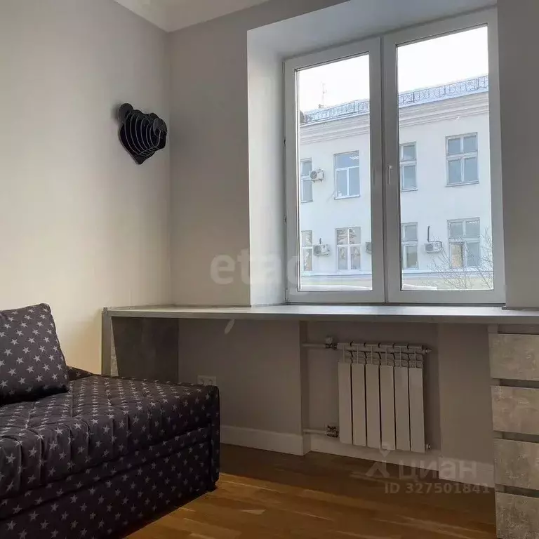 3-к кв. Иркутская область, Иркутск ул. Карла Маркса, 1 (82.0 м) - Фото 1