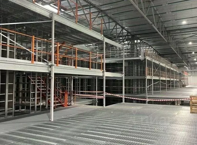 Склад в Санкт-Петербург пос. Шушары, Московское ш., 26 (45267 м) - Фото 1